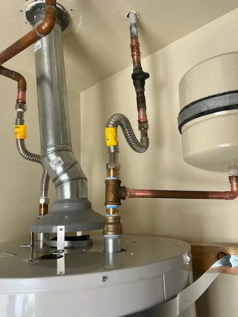 Water heater installation and plumbing repair in Nolanville